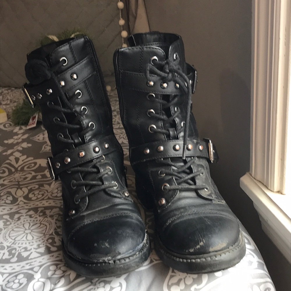 Black boots